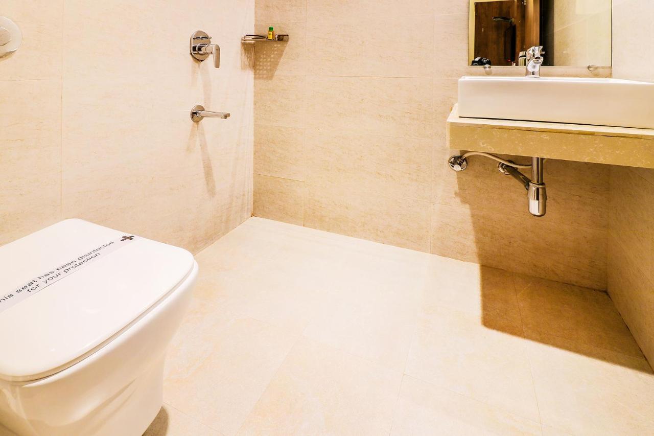 Hygenic Hotel Lotus Grand Andheri Mumbai Exterior photo