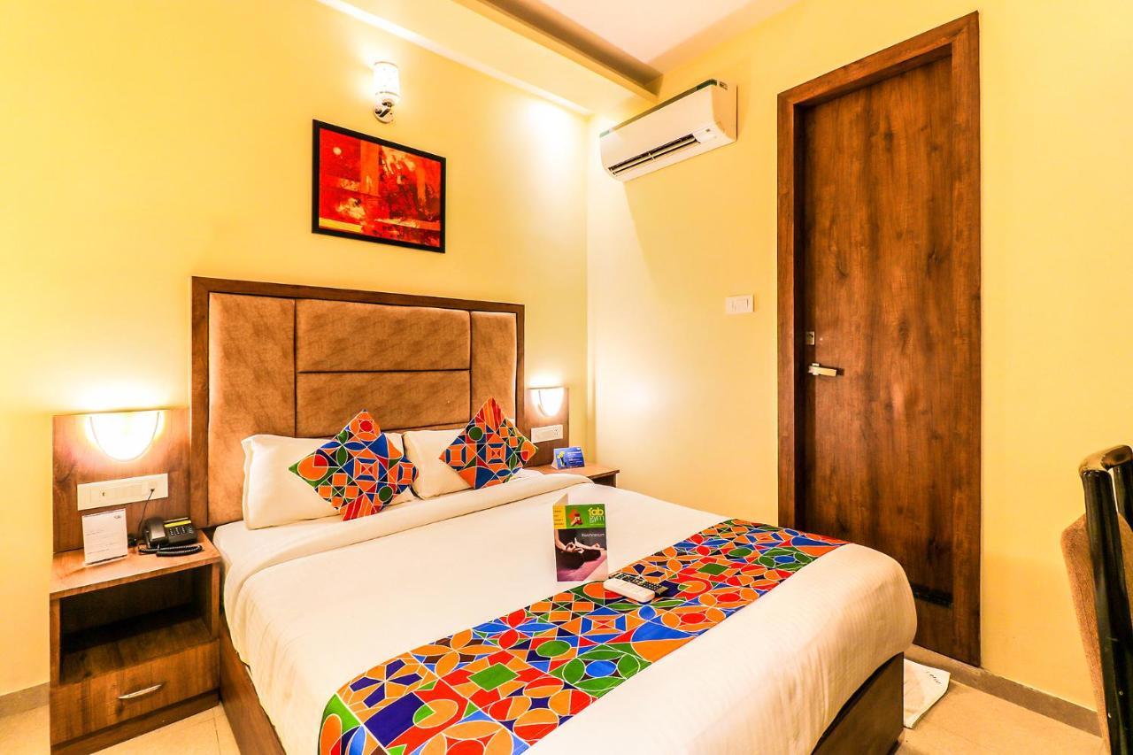 Hygenic Hotel Lotus Grand Andheri Mumbai Exterior photo